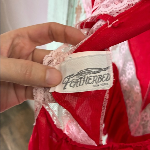 VTG Red & white Trim Women's sexy lingerie - Picture 3 of 6